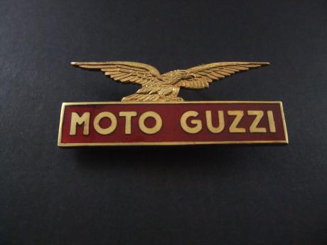 Moto Guzzi Italiaanse fabrikant van motorfietsen, logo emaille uitvoering